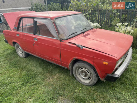 ВАЗ 2105 1982 у Кременце на Automoto.ua Червоний ВАЗ 2105, об'ємом двигуна 1.29 л та пробігом 400 тис. км за 483 $, фото 1 на Automoto.ua