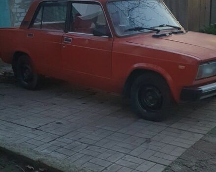Красный ВАЗ 2105, объемом двигателя 1.2 л и пробегом 47 тыс. км за 711 $, фото 1 на Automoto.ua