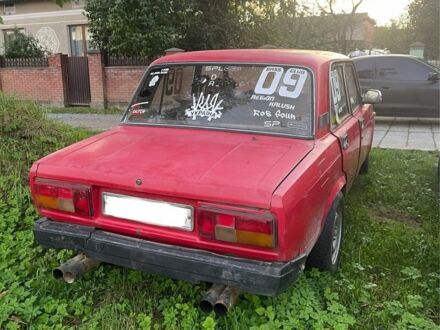 Красный ВАЗ 2105, объемом двигателя 2 л и пробегом 666 тыс. км за 350 $, фото 1 на Automoto.ua