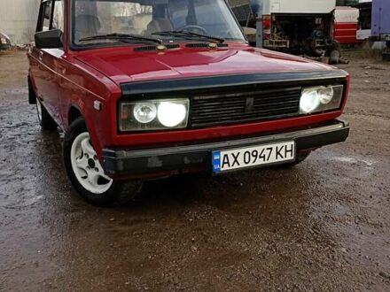 Красный ВАЗ 2105, объемом двигателя 1.5 л и пробегом 50 тыс. км за 1500 $, фото 1 на Automoto.ua