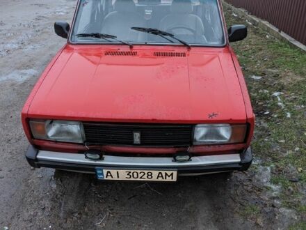 Красный ВАЗ 2105, объемом двигателя 1 л и пробегом 3 тыс. км за 464 $, фото 1 на Automoto.ua