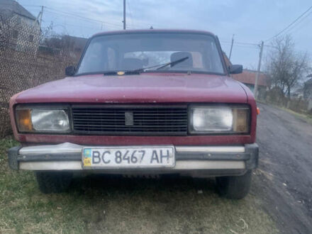 ВАЗ 2105 1982 у Львові на Automoto.ua Червоний ВАЗ 2105, об'ємом двигуна 1.3 л та пробігом 100 тис. км за 450 $, фото 1 на Automoto.ua