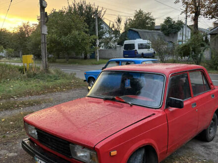 ВАЗ 2105 1982 в Черкассах на Automoto.ua Красный ВАЗ 2105, объемом двигателя 1.3 л и пробегом 158 тыс. км за 653 $, фото 1 на Automoto.ua
