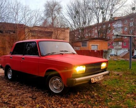 Красный ВАЗ 2105, объемом двигателя 1.5 л и пробегом 10 тыс. км за 600 $, фото 1 на Automoto.ua