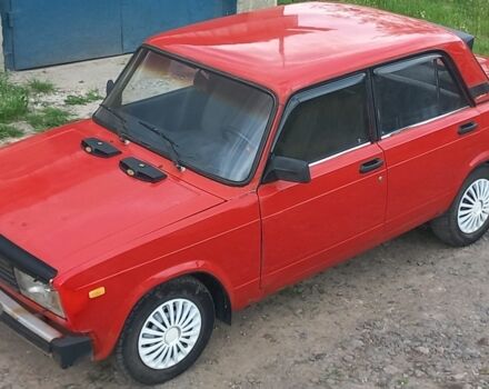 Красный ВАЗ 2105, объемом двигателя 1.6 л и пробегом 100 тыс. км за 662 $, фото 1 на Automoto.ua