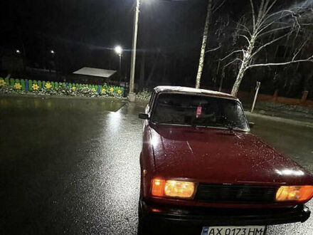 Червоний ВАЗ 2105, об'ємом двигуна 1.5 л та пробігом 73 тис. км за 700 $, фото 1 на Automoto.ua