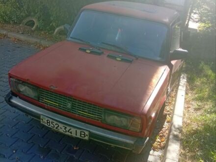 Красный ВАЗ 2105, объемом двигателя 1.5 л и пробегом 170 тыс. км за 214 $, фото 1 на Automoto.ua