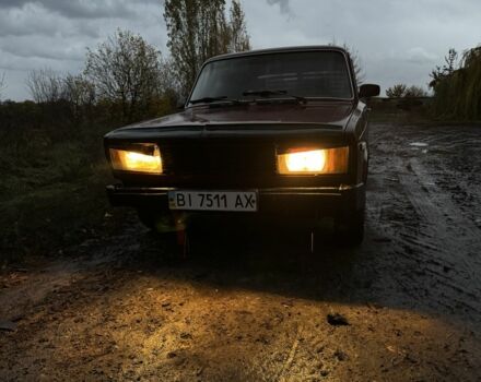 ВАЗ 2105 1983 в Решетиловке на Automoto.ua Красный ВАЗ 2105, объемом двигателя 1.3 л и пробегом 190 тыс. км за 700 $, фото 1 на Automoto.ua