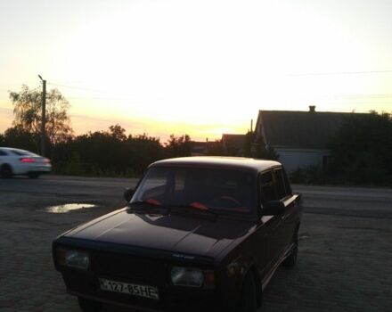 Красный ВАЗ 2105, объемом двигателя 1.3 л и пробегом 75 тыс. км за 473 $, фото 1 на Automoto.ua