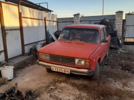 ВАЗ 2105 1984 в Песчанке на Automoto.ua Красный ВАЗ 2105, объемом двигателя 0 л и пробегом 150 тыс. км за 382 $, фото 1 на Automoto.ua