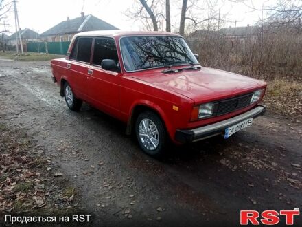 ВАЗ 2105 1984 в Александрие на Automoto.ua Красный ВАЗ 2105, объемом двигателя 12 л и пробегом 250 тыс. км за 850 $, фото 1 на Automoto.ua