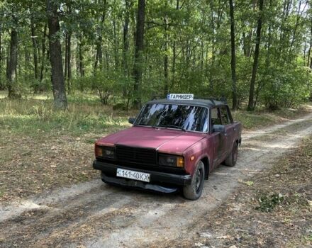 Красный ВАЗ 2105, объемом двигателя 1.5 л и пробегом 50 тыс. км за 700 $, фото 1 на Automoto.ua