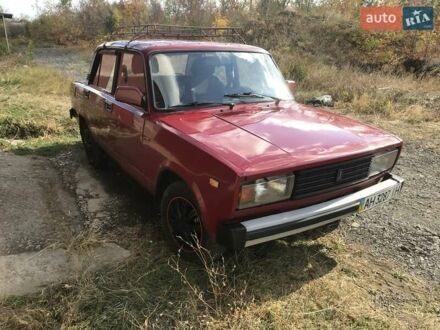 ВАЗ 2105 1985 в Краматорске на Automoto.ua Красный ВАЗ 2105, объемом двигателя 1.29 л и пробегом 74 тыс. км за 771 $, фото 1 на Automoto.ua