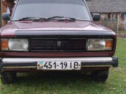 Красный ВАЗ 2105, объемом двигателя 0 л и пробегом 40 тыс. км за 1000 $, фото 1 на Automoto.ua