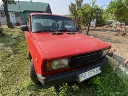Красный ВАЗ 2105, объемом двигателя 1.3 л и пробегом 95 тыс. км за 550 $, фото 1 на Automoto.ua