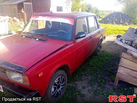 ВАЗ 2105 1985 в Полтаве на Automoto.ua Красный ВАЗ 2105, объемом двигателя 1.3 л и пробегом 0 тыс. км за 430 $, фото 1 на Automoto.ua
