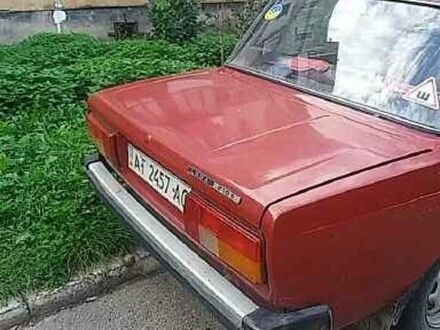 ВАЗ 2105 1985 в Калуше на Automoto.ua Красный ВАЗ 2105, объемом двигателя 1.3 л и пробегом 76 тыс. км за 800 $, фото 1 на Automoto.ua