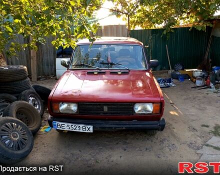 Красный ВАЗ 2105, объемом двигателя 1.1 л и пробегом 0 тыс. км за 500 $, фото 1 на Automoto.ua