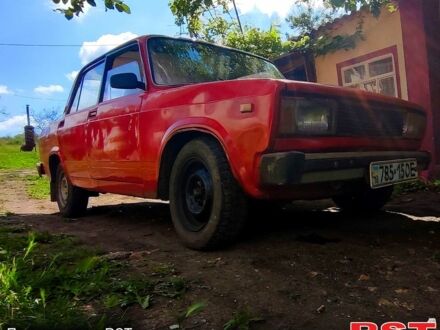 ВАЗ 2105 1985 в Березовке на Automoto.ua Красный ВАЗ 2105, объемом двигателя 1.3 л и пробегом 150 тыс. км за 600 $, фото 1 на Automoto.ua