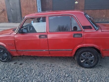 ВАЗ 2105 1985 в Калуше на Automoto.ua Красный ВАЗ 2105, объемом двигателя 1.3 л и пробегом 69 тыс. км за 266 $, фото 1 на Automoto.ua