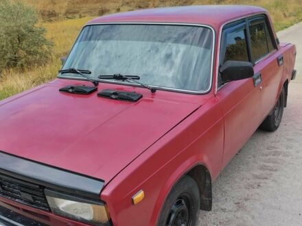 Червоний ВАЗ 2105, об'ємом двигуна 1.5 л та пробігом 2 тис. км за 951 $, фото 1 на Automoto.ua