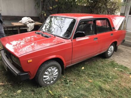 Красный ВАЗ 2105, объемом двигателя 1.2 л и пробегом 80 тыс. км за 1500 $, фото 1 на Automoto.ua