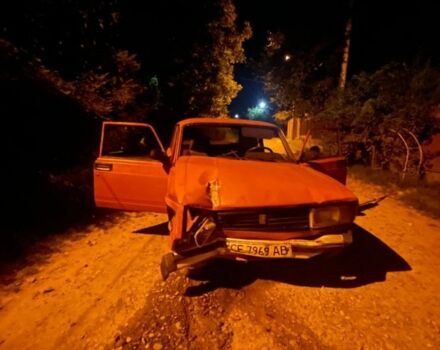 Червоний ВАЗ 2105, об'ємом двигуна 1.5 л та пробігом 2 тис. км за 200 $, фото 1 на Automoto.ua