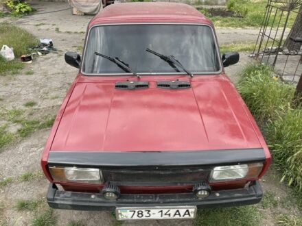 Красный ВАЗ 2105, объемом двигателя 1.3 л и пробегом 150 тыс. км за 1246 $, фото 1 на Automoto.ua