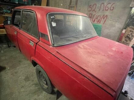 ВАЗ 2105 1986 в Кривом Роге на Automoto.ua Красный ВАЗ 2105, объемом двигателя 0 л и пробегом 300 тыс. км за 12000 $, фото 1 на Automoto.ua