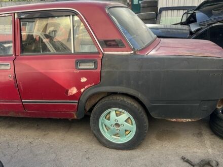 ВАЗ 2105 1986 в Виннице на Automoto.ua Красный ВАЗ 2105, объемом двигателя 0 л и пробегом 100 тыс. км за 450 $, фото 1 на Automoto.ua