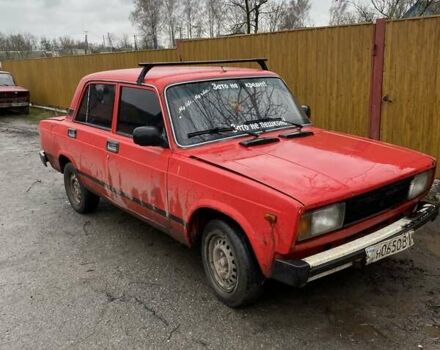 Красный ВАЗ 2105, объемом двигателя 1.51 л и пробегом 979 тыс. км за 450 $, фото 1 на Automoto.ua