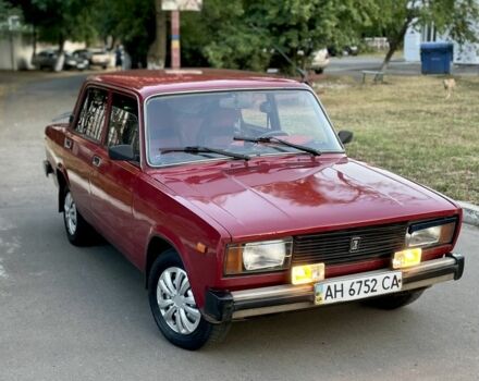 Красный ВАЗ 2105, объемом двигателя 1.3 л и пробегом 300 тыс. км за 750 $, фото 1 на Automoto.ua