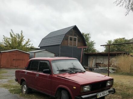 ВАЗ 2105 1987 в Звенигородка на Automoto.ua Красный ВАЗ 2105, объемом двигателя 1.3 л и пробегом 130 тыс. км за 558 $, фото 1 на Automoto.ua