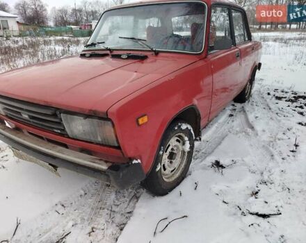 Красный ВАЗ 2105, объемом двигателя 1.3 л и пробегом 200 тыс. км за 750 $, фото 1 на Automoto.ua