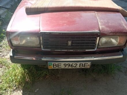 ВАЗ 2105 1988 в Белой Церкве на Automoto.ua Красный ВАЗ 2105, объемом двигателя 0 л и пробегом 80 тыс. км за 600 $, фото 1 на Automoto.ua