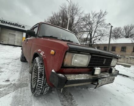 Красный ВАЗ 2105, объемом двигателя 1.5 л и пробегом 53 тыс. км за 1100 $, фото 1 на Automoto.ua