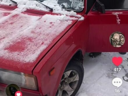 Красный ВАЗ 2105, объемом двигателя 0 л и пробегом 2 тыс. км за 200 $, фото 1 на Automoto.ua