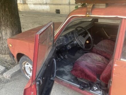 ВАЗ 2105 1989 в Киеве на Automoto.ua Красный ВАЗ 2105, объемом двигателя 0 л и пробегом 350 тыс. км за 240 $, фото 1 на Automoto.ua