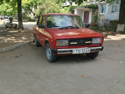 ВАЗ 2105 1990 в Днепре (Днепропетровске) на Automoto.ua Красный ВАЗ 2105, объемом двигателя 0 л и пробегом 200 тыс. км за 612 $, фото 1 на Automoto.ua