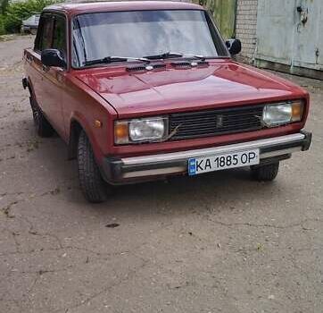 Красный ВАЗ 2105, объемом двигателя 1.3 л и пробегом 137 тыс. км за 900 $, фото 1 на Automoto.ua