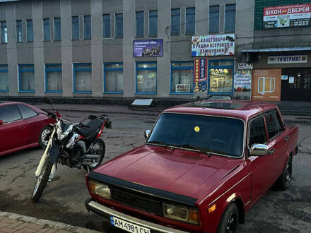 Красный ВАЗ 2105, объемом двигателя 1.2 л и пробегом 274 тыс. км за 850 $, фото 1 на Automoto.ua