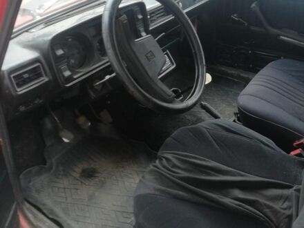 Красный ВАЗ 2105, объемом двигателя 0 л и пробегом 1 тыс. км за 284 $, фото 1 на Automoto.ua