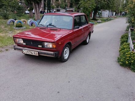 ВАЗ 2105 1990 в Кривом Роге на Automoto.ua Красный ВАЗ 2105, объемом двигателя 1 л и пробегом 1 тыс. км за 809 $, фото 1 на Automoto.ua