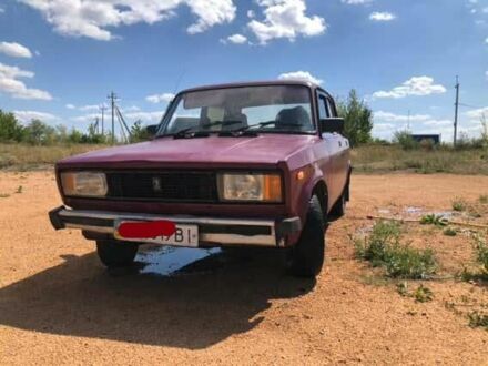 ВАЗ 2105 1990 у Вільшанка на Automoto.ua Червоний ВАЗ 2105, об'ємом двигуна 1.6 л та пробігом 127 тис. км за 606 $, фото 1 на Automoto.ua