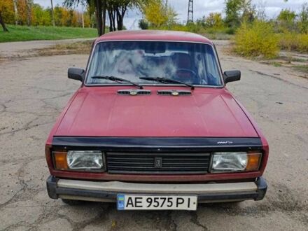 Красный ВАЗ 2105, объемом двигателя 1.5 л и пробегом 240 тыс. км за 550 $, фото 1 на Automoto.ua