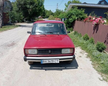 Красный ВАЗ 2105, объемом двигателя 1.5 л и пробегом 80 тыс. км за 650 $, фото 1 на Automoto.ua