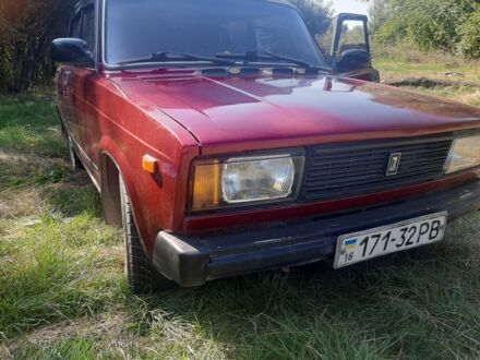 Красный ВАЗ 2105, объемом двигателя 1.5 л и пробегом 139 тыс. км за 1150 $, фото 1 на Automoto.ua