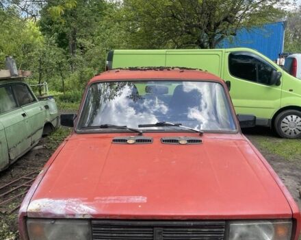 Красный ВАЗ 2105, объемом двигателя 1.5 л и пробегом 245 тыс. км за 289 $, фото 1 на Automoto.ua