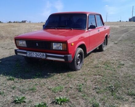 Красный ВАЗ 2105, объемом двигателя 2 л и пробегом 68 тыс. км за 1100 $, фото 1 на Automoto.ua