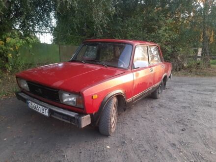 Красный ВАЗ 2105, объемом двигателя 1.2 л и пробегом 25 тыс. км за 323 $, фото 1 на Automoto.ua